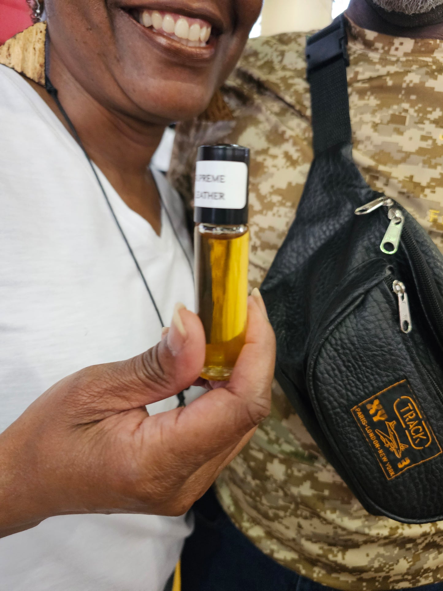 KDEZ CLOSET OILS