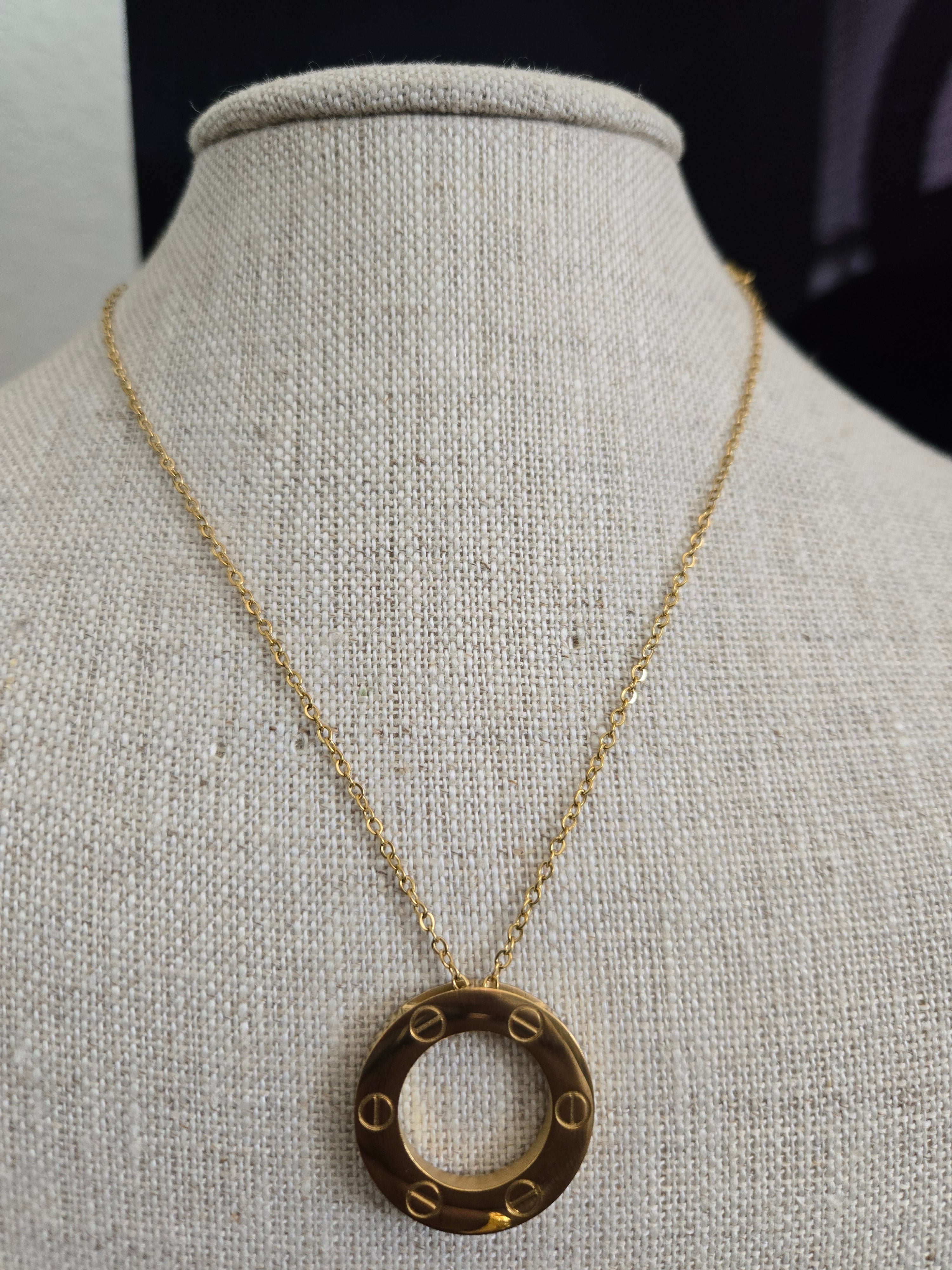 GLAMMY CIRCLE