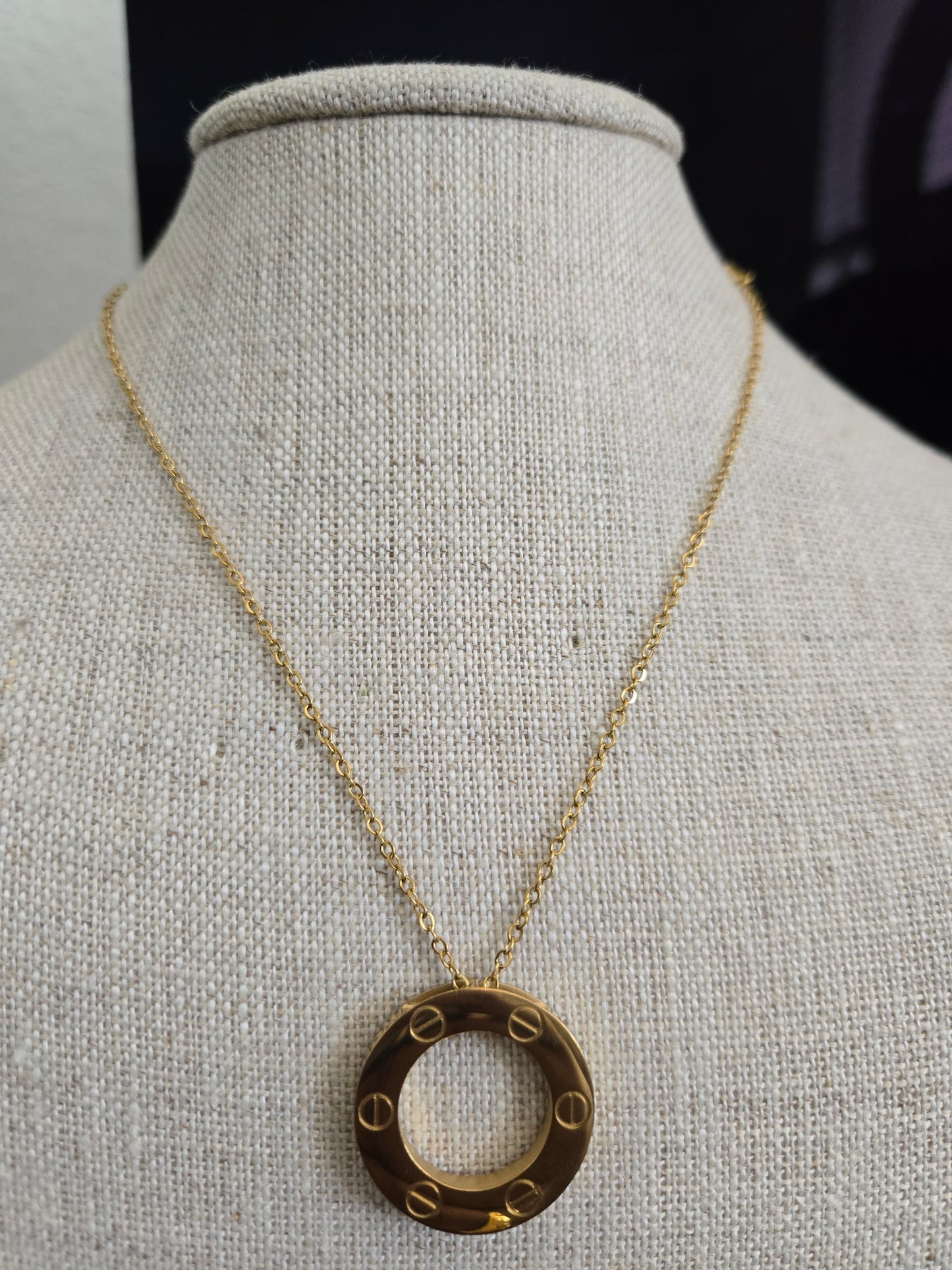 GLAMMY CIRCLE